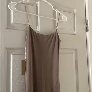 Aritzia Wilfred Oracle Dress
